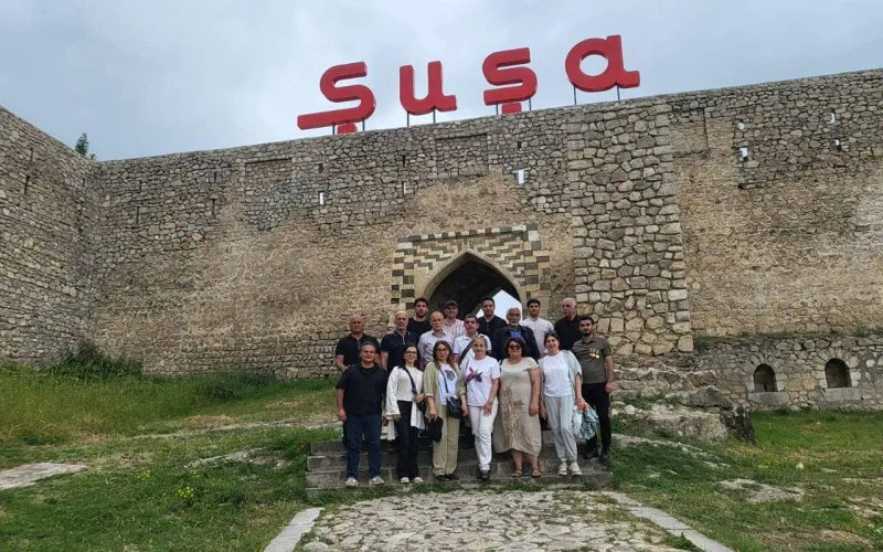 Sənubər İsgəndərlinin Şuşadan fotoları