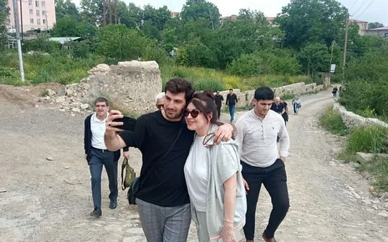 Sənubər İsgəndərlinin Şuşadan fotoları