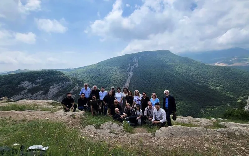 Sənubər İsgəndərlinin Şuşadan fotoları