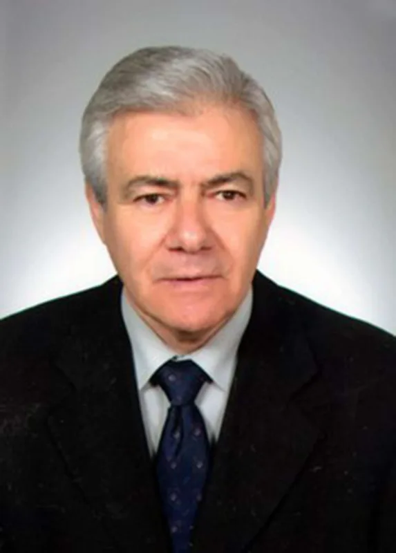 Kazım Əliverdibəyov vəfat etdi