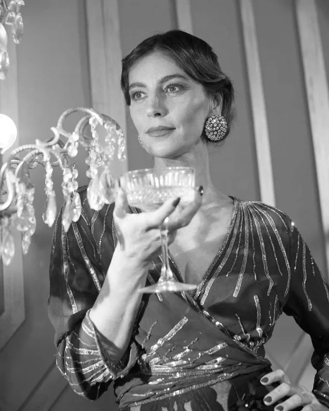 Yeni sevgilisini filminə çəkdi