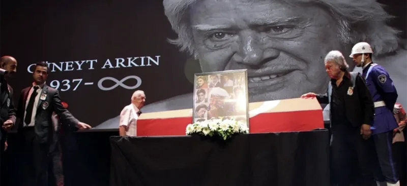 Cüneyt Arkına vida - Fotolar