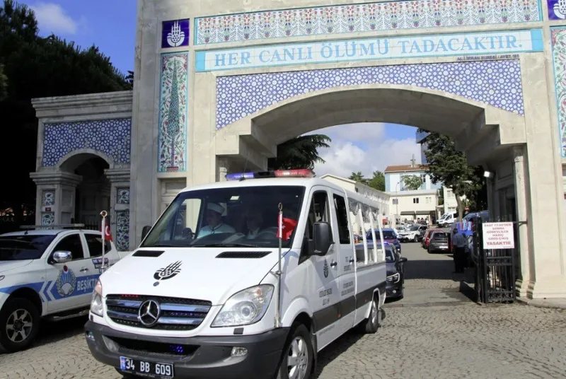 Cüneyt Arkına vida - Fotolar