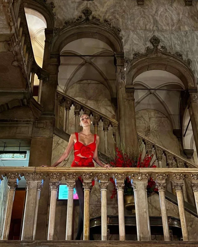 Dilan da orada idi...