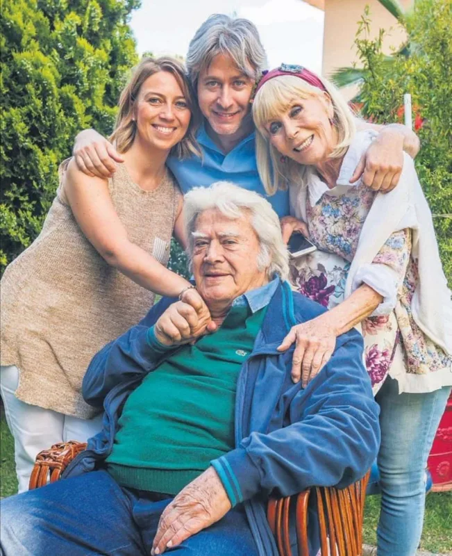 “Dünyanı xilas etdi, özünü yox”