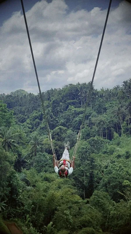 Əlixanın Bali tətili