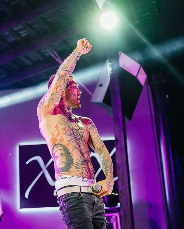 TikTok-da trend oldu, azərbaycanlılara “sağ ol” dedi