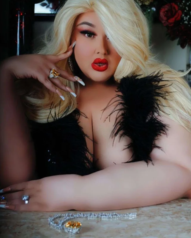 400 kilo olan TV ulduzu vəfat etdi