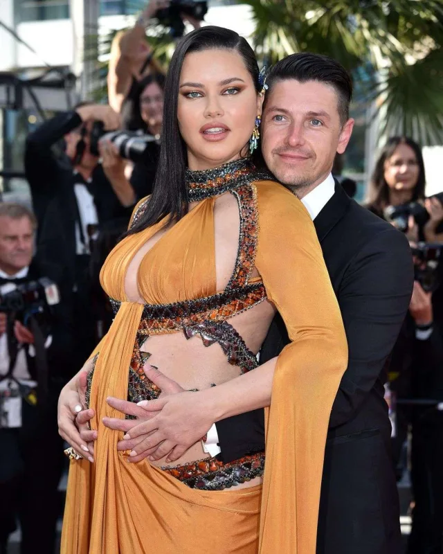 Övladı dünyaya gəldi