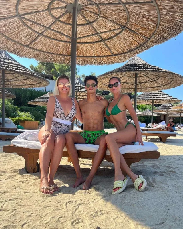 Ana-oğul valeh etdilər 