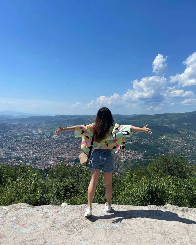 Dənizdə üzməyə qorxur