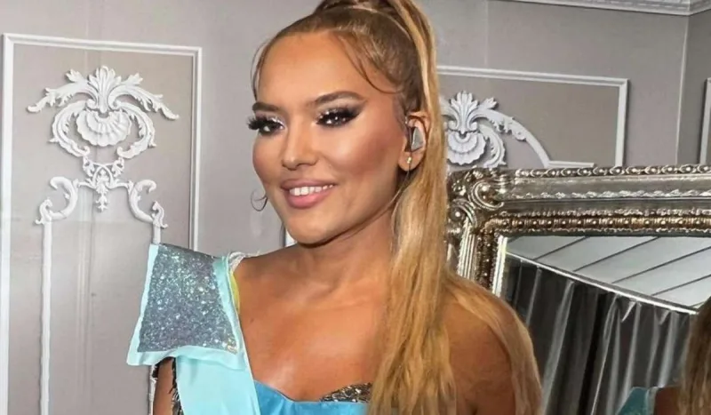 Konsertdə yıxıldı, nəzər duası istədi