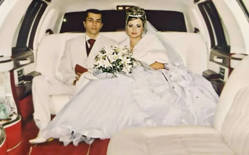 Xəyalə əriylə toy şəklini paylaşdı