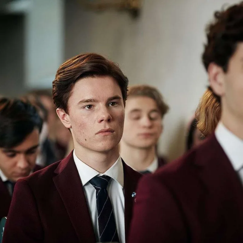 “Young Royals”ın ikinci sezonundan ilk kadrlar