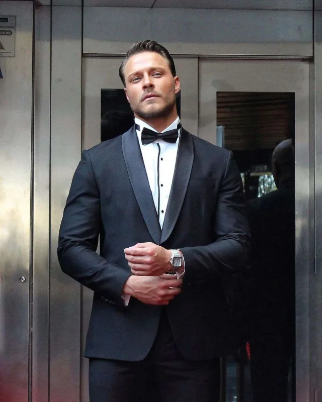 Baş rol olduqları serial final edir