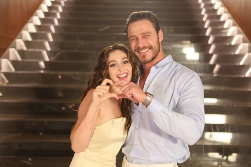 Baş rol olduqları serial final edir