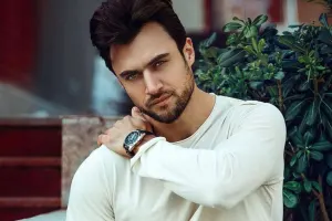 “Xaricə getsəm, taksi sürücüsü işləyəcəm”