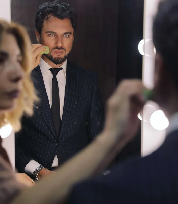 “Xaricə getsəm, taksi sürücüsü işləyəcəm”