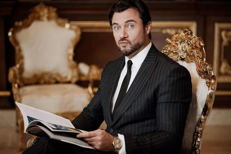 “Xaricə getsəm, taksi sürücüsü işləyəcəm”