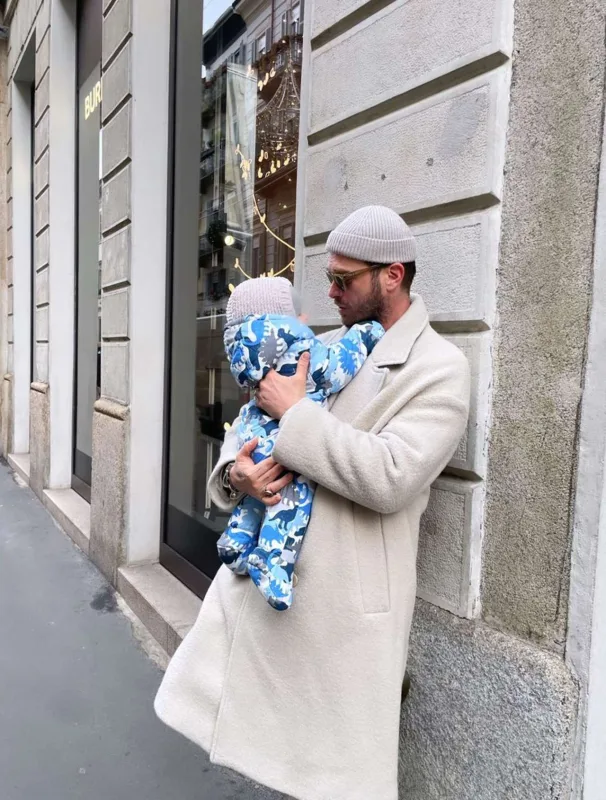 Kıvanç oğlu ilə fotosunu paylaşdı