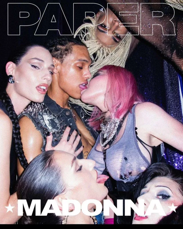 Madonnadan erotik pozalar