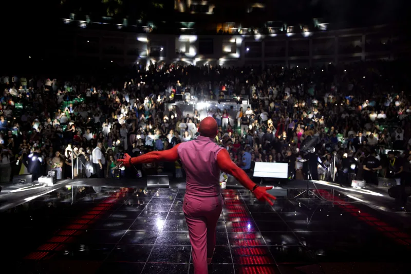 Miri Yusif “ruh əkizləri”nə qovuşdu