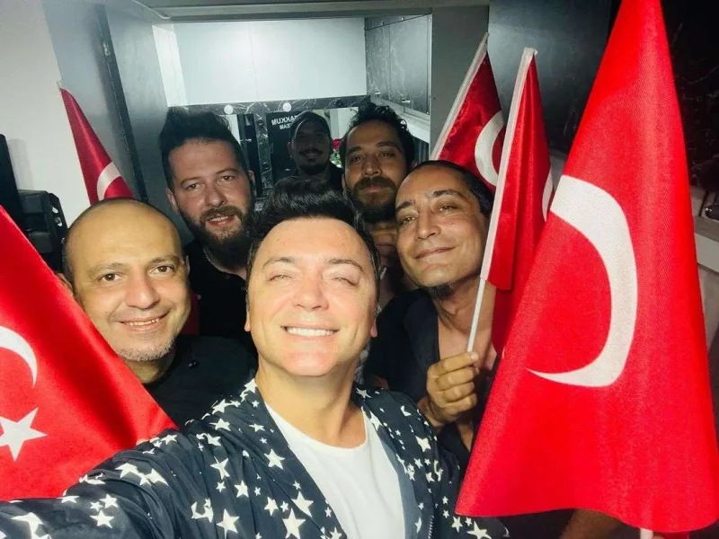 Adına görə konsertin ləğvini istədilər