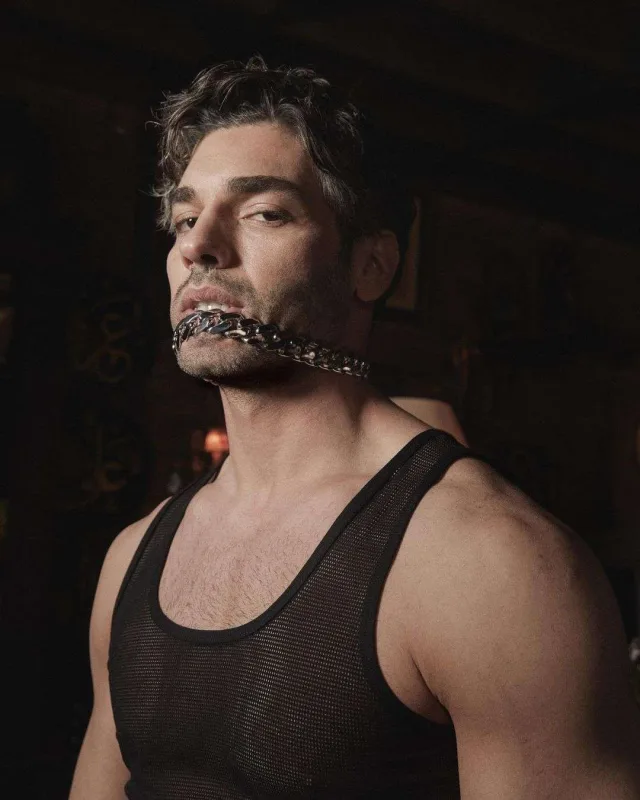 Şükrünün ayağı sındı