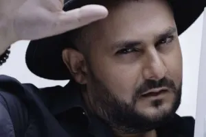 “Olduğun yeri danmaq “çuşka”lıqdır”