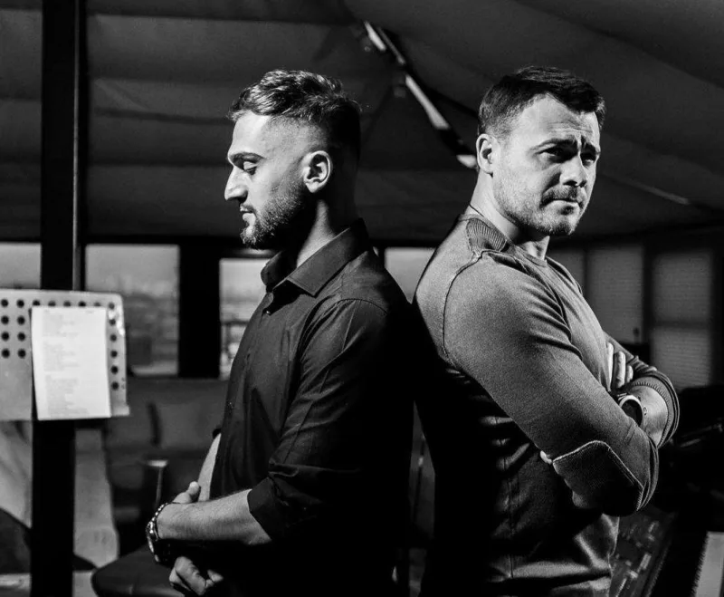 Eminlə Coni Bakıda toyda - Video