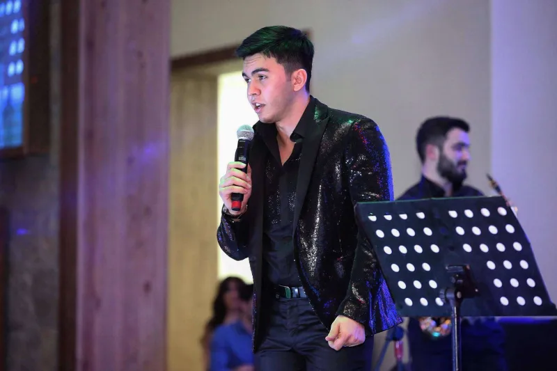 Azərbaycanlı müğənni Ukraynadakı vəzifəsindən getdi