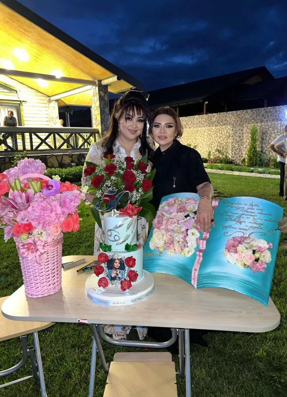 Xalq artisti 50 yaşını qeyd etdi