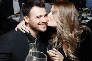 “Alenaya 10 karatlıq brilyant almamışam”