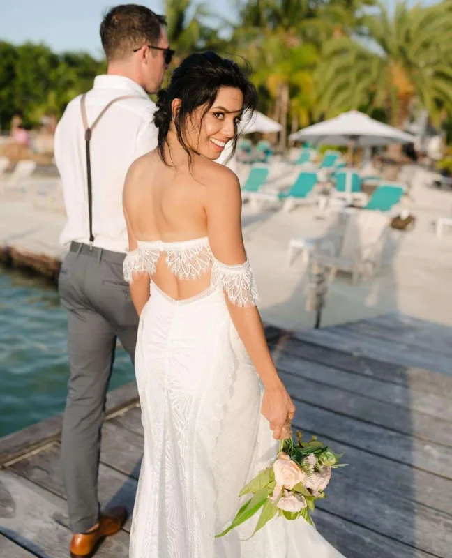 Aysunun gəlinliyi replika imiş