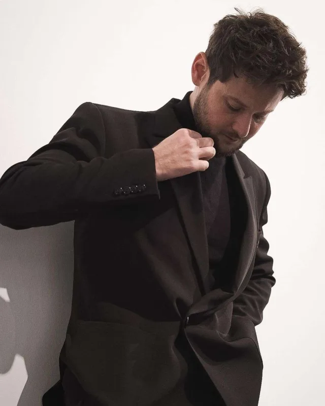 Qara qırmızıya qarşı... - Fotolar