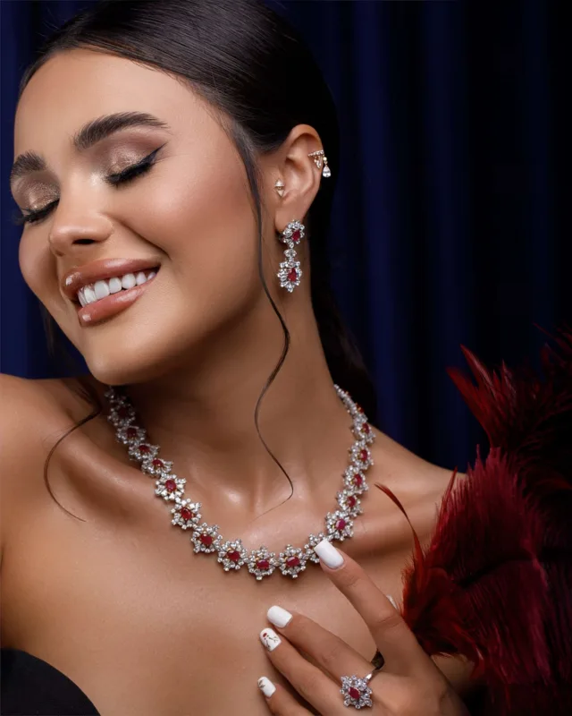 “Emerald”dan ulduzlara layiq kolleksiya