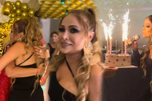 Edilən sürpriz Nigarı ağlatdı