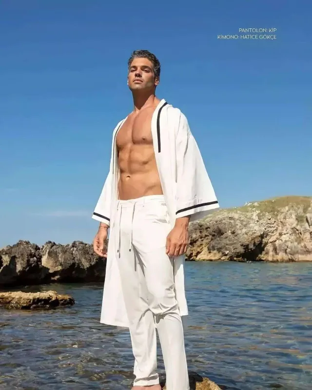 Jurnal üçün pozlar!