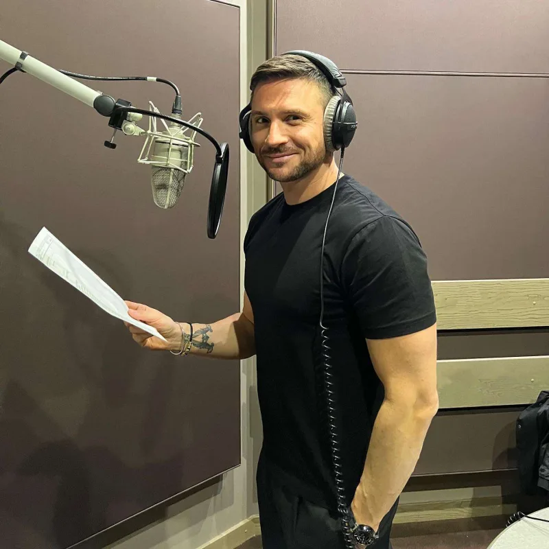 Sergey Lazarev fəxri ad istəyir