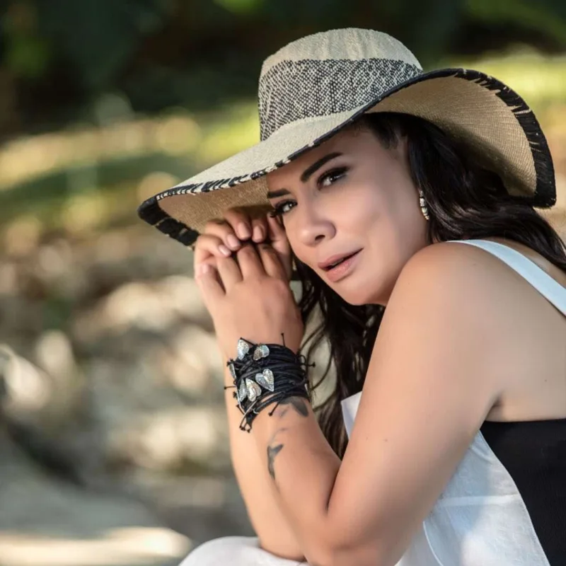 Işın Karaca Bakıya gəlir