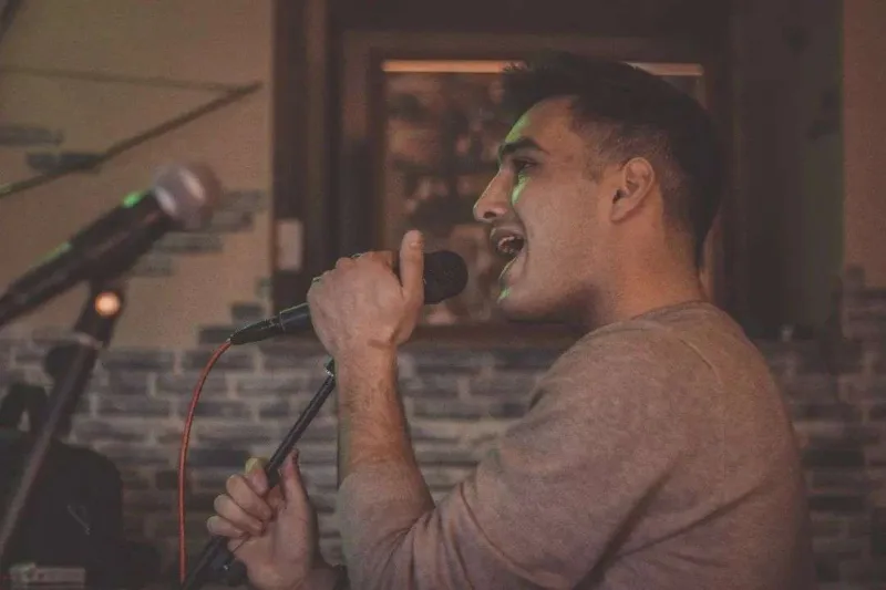 LP-nin ön səhnəsində yerli ifaçılar olacaq