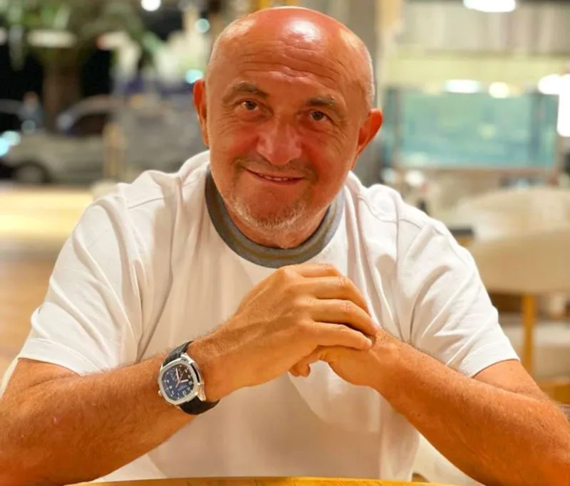 Türk məşhurlar saxlanıldı