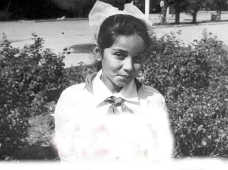 İradə uşaqlıq şəklini paylaşdı