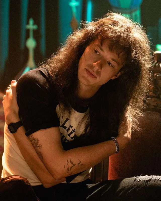 “Stranger things”in finalı  bu tarixdə yazılacaq