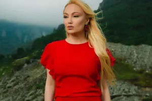 Nuranın ortancıl oğlu da evlənibmiş