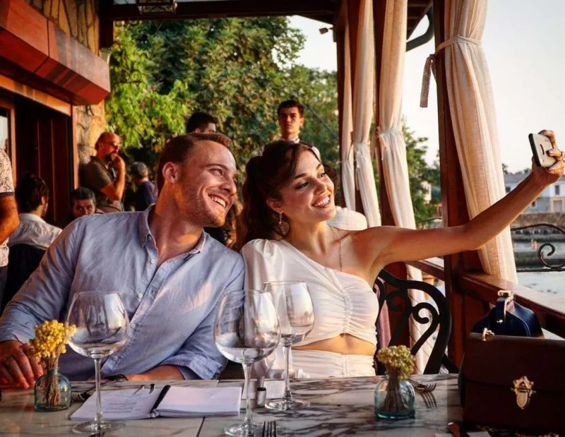 Handedən barışma iddialarına cavab