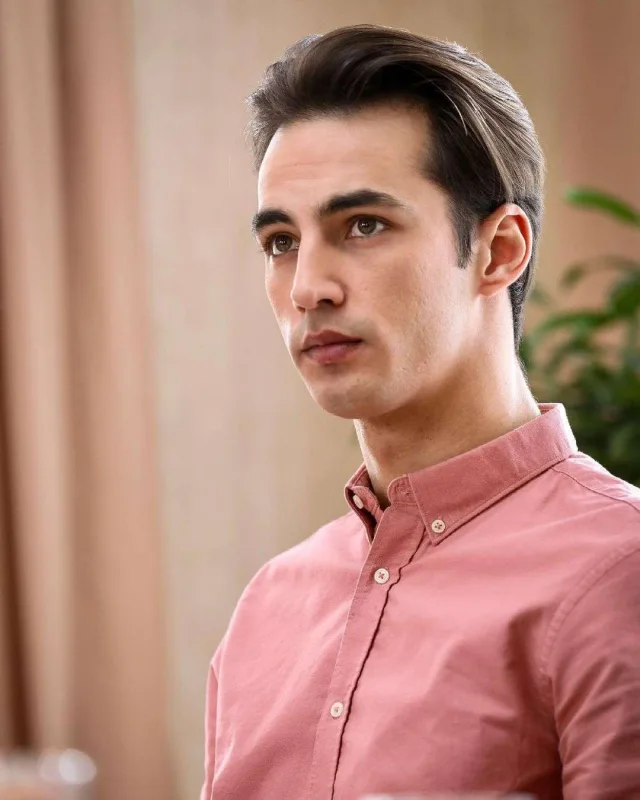 “Həm qardaşıma, həm də mənə ev verilib”