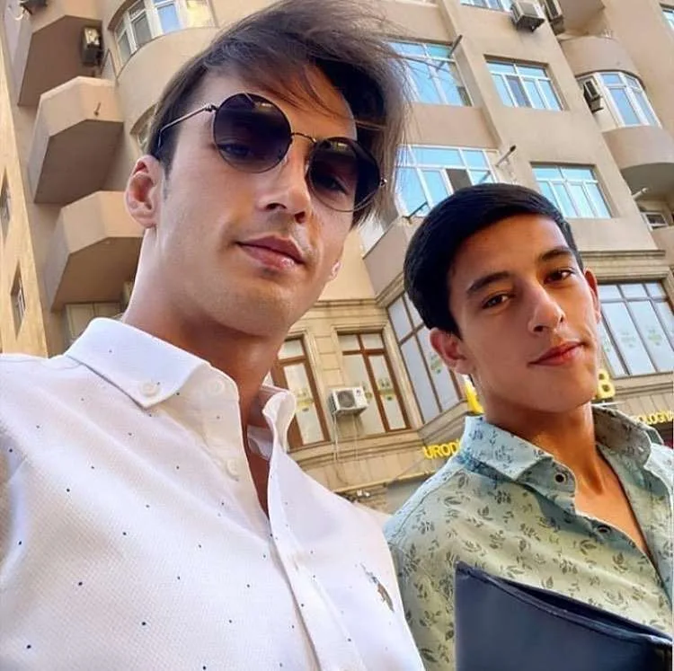 “Həm qardaşıma, həm də mənə ev verilib”