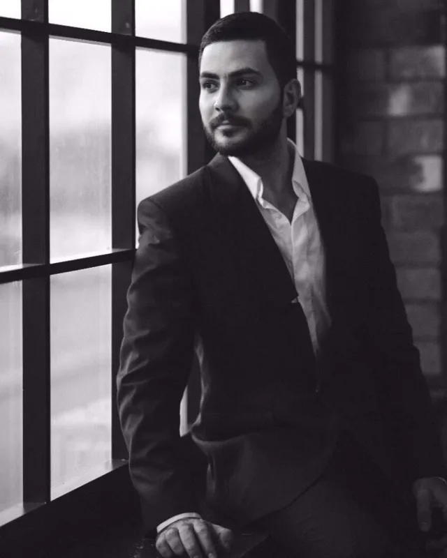 Elçin yazdı, İradə oxudu