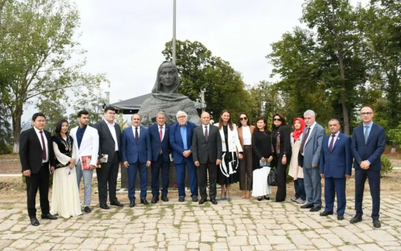 Şuşada “Məclisi-üns” ədəbi məclisinin toplantısı keçirildi